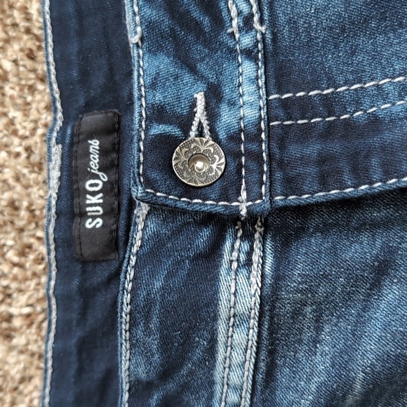 Suko Jean Shorts Embroidered Embellished Size 14 - Picture 3 of 9